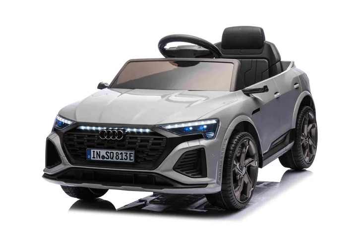 pojazd-audi-sq8-szary