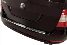 nakladka-na-zderzak-skoda-superb-kombi-listwa