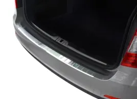 nakladka-na-zderzak-skoda-superb-combi-listwa