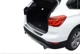 nakladka-na-zderzak-bmw-x1-f48-listwa