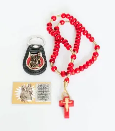 zestaw-religijny-dla-kierowcy-sw-krzysztof-koloru-czerwony-lux