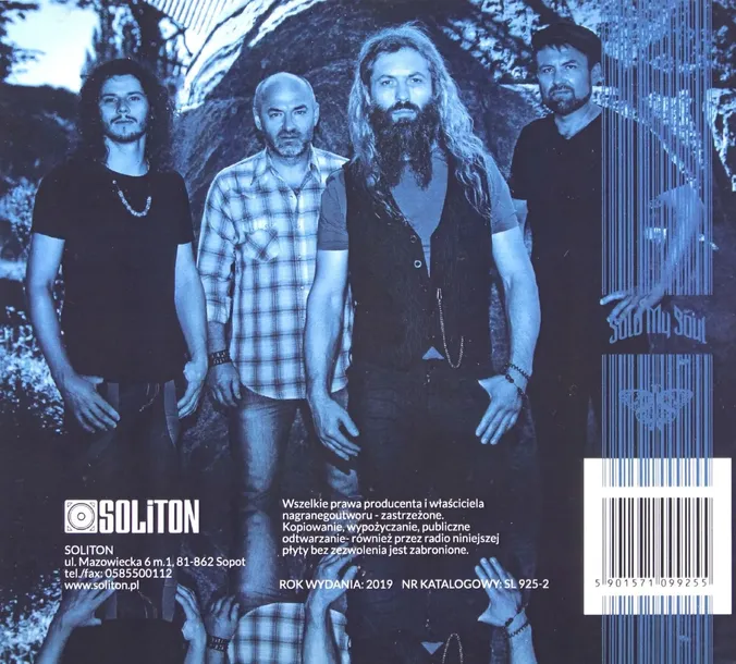 beyond-the-darkness-cd-nosnik-cd