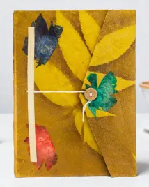 duzy-notatnik-lokta-odwazne-kwiaty-oliwkowy-45-kartek-21-x-15-cm