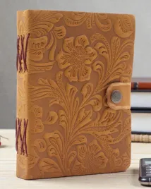 skorzany-notatnik-z-wytloczonymi-kwiatami-brazowy-178-x-127-cm