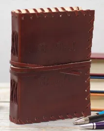 liber-mentis-skorzany-notatnik-ksiega-mysli-z-owijanym-paskiem