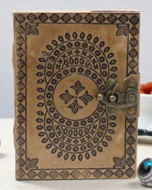 mandala-harmonia-skorzany-notatnik-z-tloczona-mandala