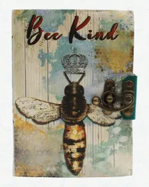 apis-artis-skorzany-notatnik-bee-kind-z-postarzanymi-kartkami