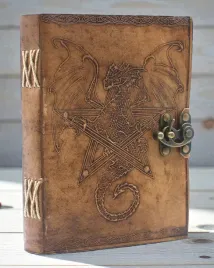skorzany-notatnik-smok-straznik-legend-recznie-tloczony-20-15-cm