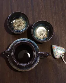 czarna-glazura-maly-zestaw-do-herbaty-z-2-filizankami