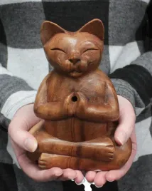zencat-grande-17-cm-drewniany-kot-jogi-do-kadzidelek
