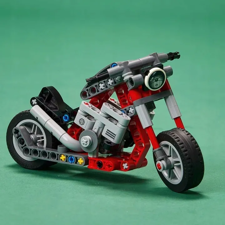 lego-technic-motocykl-42132