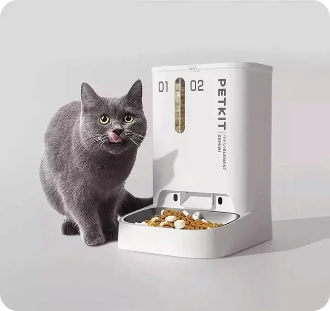 inteligentny-podajnik-karmy-petkit-5l-rodzaj-pojemnik-stan-nowy