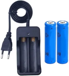ladowarka-2-akumlator-18650-bateria-8800mah-ogniwo-uniwersalna-sieciowa