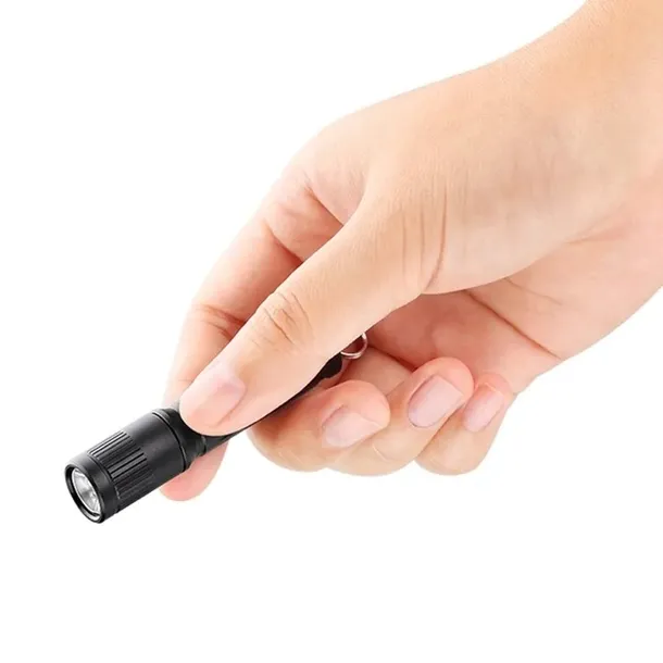 latarka-olight-i3e-eos-tx-black-90-lm-gratis-marka-inna-marka