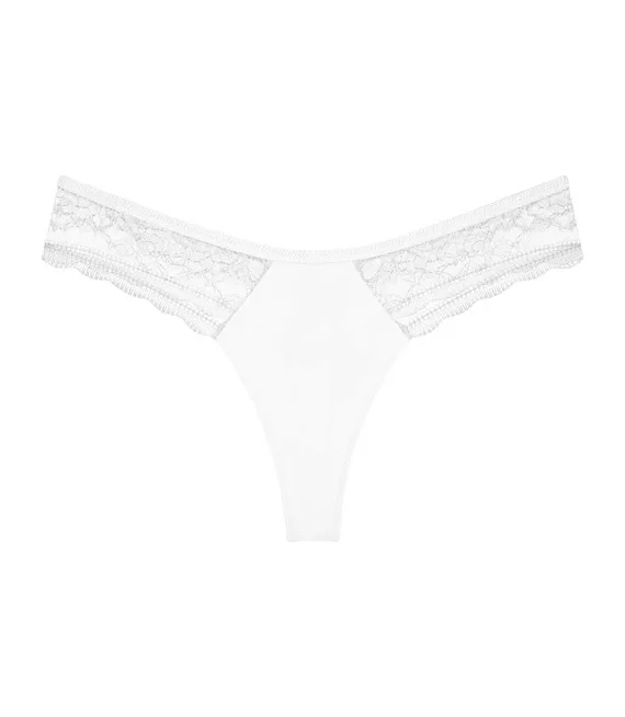triumph-comfor-allure-string-biale-40