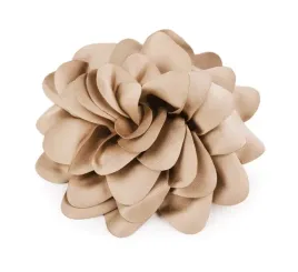 broszka-przypinka-kwiat-3d-satynowy-bezowy-fango-10-cm-2883