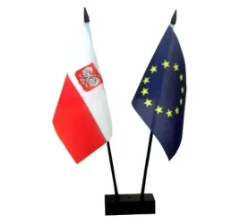 flagi-na-biurko-stojak-2-ramienny-flagi-do-wyboru-polska-usa-ue-i-inne