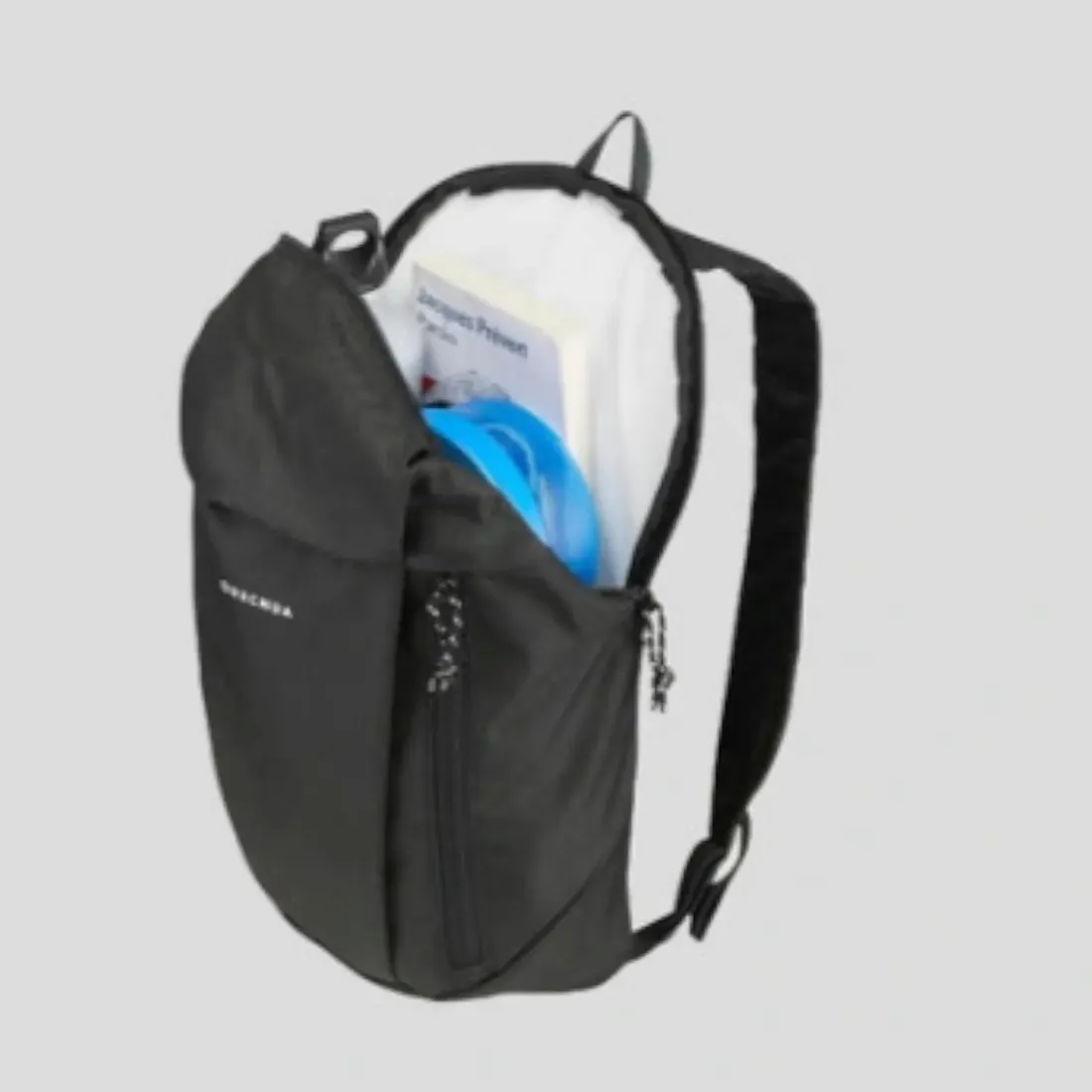 czarny-plecak-turystyczny-quechua-20l
