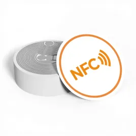naklejka-nfc-biala-z-pomaranczowym-napisem-okragla-ntag213-o25-mm-30-szt