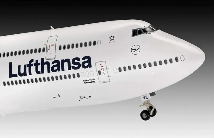 samolot-1-144-boeing-747-8-lufthansa-waga-z-opakowaniem-0-829-kg