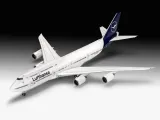 samolot-1-144-boeing-747-8-lufthansa-wiek-13-lat