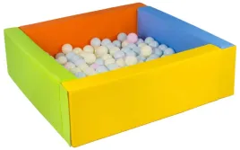 kwadratowy-suchy-basen-z-ekoskory-z-200-pileczkami-bezpieczna-zabawa-xxl