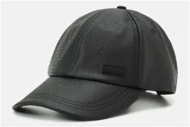 czapka-z-daszkiem-calvin-klein-czarna-logowana