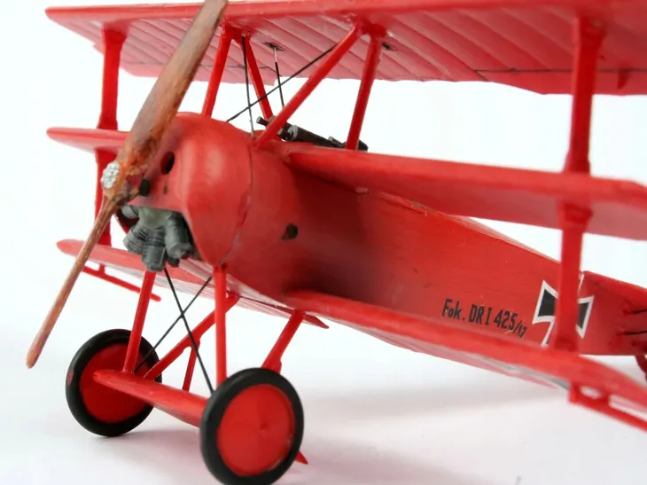 samolot-fokker-dr-1-triplane-stan-nowy