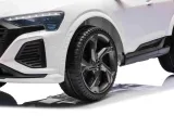 pojazd-audi-sq8-bialy-stan-nowy