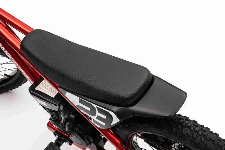 motor-baigor-23-pro-czerwony-stan-nowy