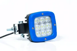 lampa-halogen-roboczy-led-reflektor-12-24v-2800lm