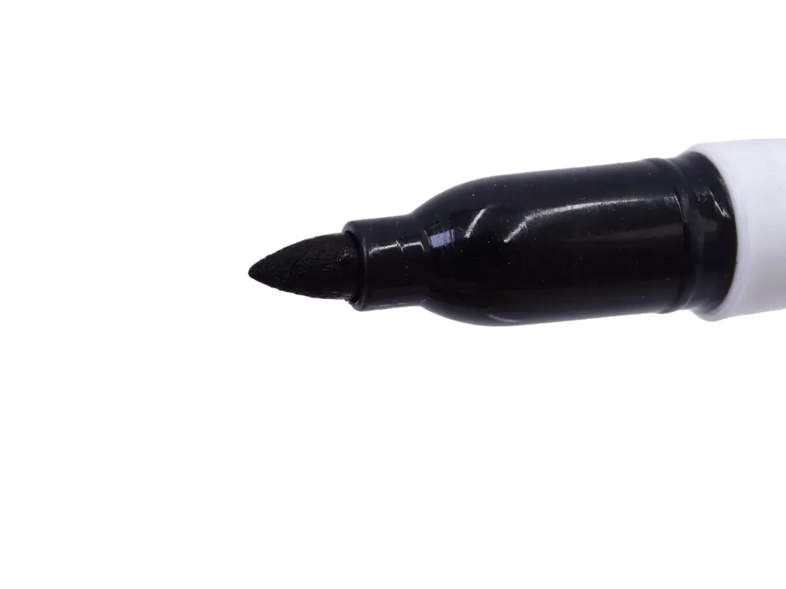 marker-permanentny-czarny-drel-1-szt-stan-nowy