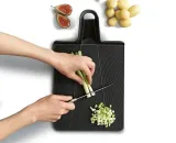 deska-chop2pot-plus-regular-czarna-joseph-joseph-marka-joseph-joseph-stan-nowy
