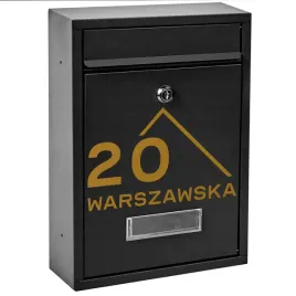 skrzynka-na-listy-czarna-z-napisem-personalizowana-zlote-litery-wzory