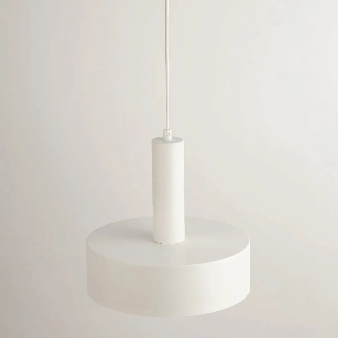 sigma-40815-vitrum-kolo-bialy