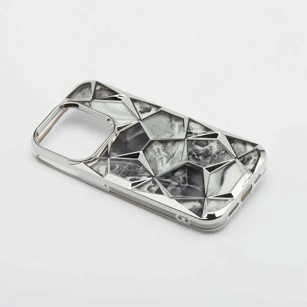futeral-twinki-do-iphone-11-pro-srebrny-kolekcja-twinki