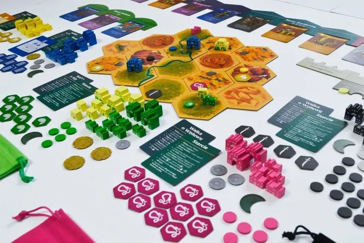 gra-crescent-moon-portal-games-stan-nowy