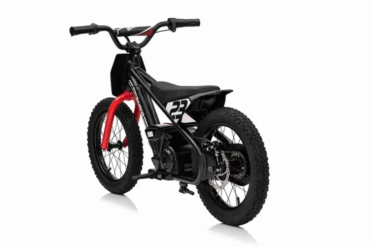 motor-baigor-23-pro-czarny-stan-nowy