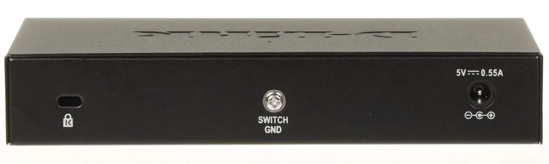 switch-des-108-e-8-portowy-d-link