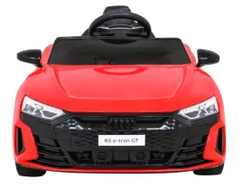 audi-rs-e-tron-gt-na-akumulator-czerwony-pilot-naped-4x4-radio-mp3