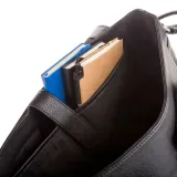 torba-meska-oxford-czarny-cechy-dodatkowe-na-ramie-z-miejscem-na-laptopa