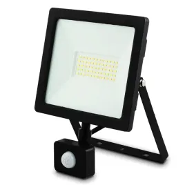 naswietlacz-led-lampa-z-czujnikiem-ruchu-50w