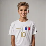 mbappe-stroj-pilkarski-getry-francja-material-dominujacy-poliester