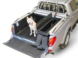skrzynka-box-do-paki-bagaznika-pod-rolete-nissan-navara-d40-2005-2014