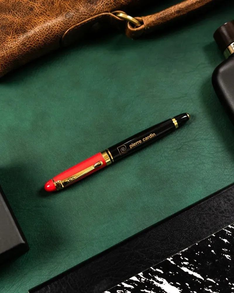 elegancki-dlugopis-pierre-cardin-stan-nowy