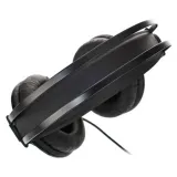 sluchawki-profesjonalne-studyjne-zamkniete-akg-k92-marka-akg