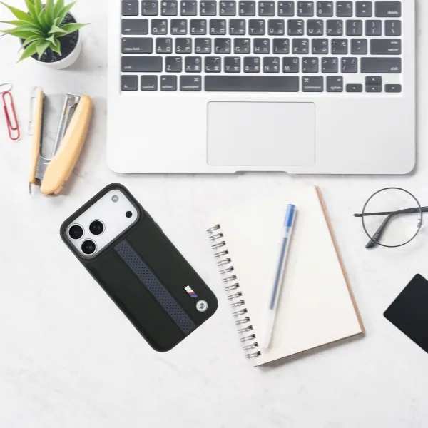 etui-bmw-m-magsafe-do-iphone-17-pro-max-niebieski