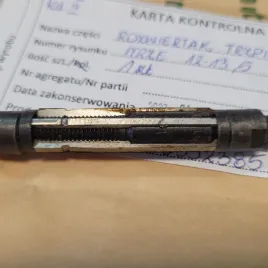 rozwiertak-trzpieniowy-12-135-nrze