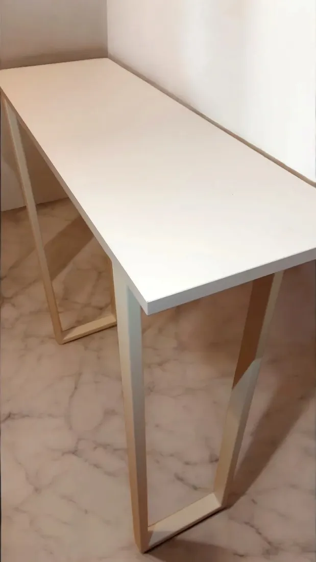 konsola-loft-biale-nogi