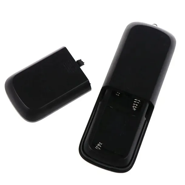 nowy-pilot-do-glosnikow-logitech-z906-speaker-system-stan-nowy-kod-producenta-z906-rc
